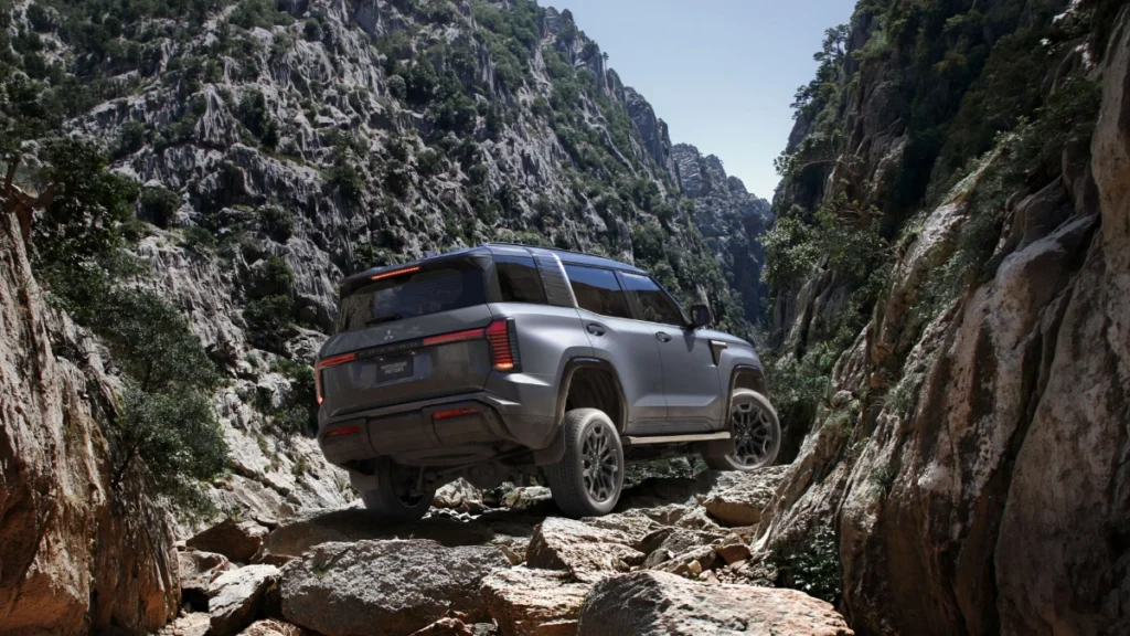mitsubishi pajero 2027 au release 3 1788416702